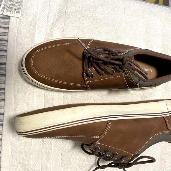 Men’s casual shoes - Picture 2 of 2